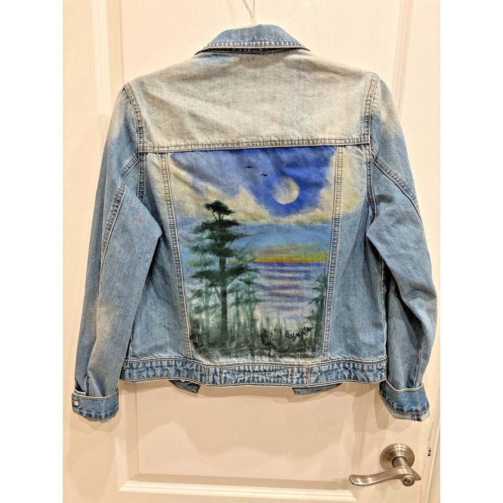 ADORE DENIM JACKET WITH Painted Scene On The Back Of The Jacket Sz M - Picture 2 of 5